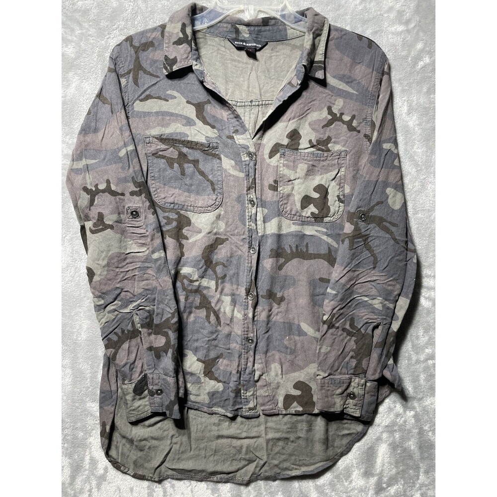 Rock & Republic Camo Button Up Long Roll-Up Sleeve Shirt Women’s Medium